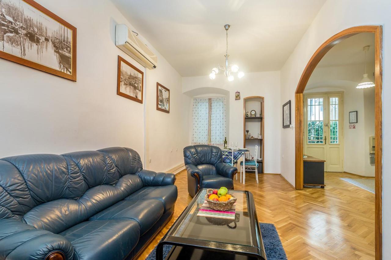 Apartment Juna Rijeka Exteriör bild